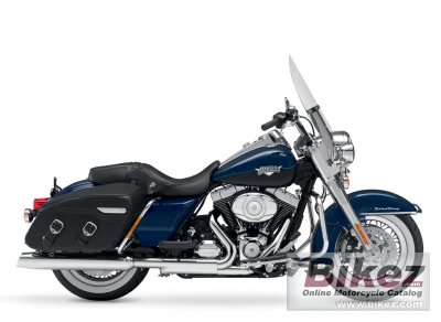 2012 Harley-Davidson FLHRC Road King Classic photo